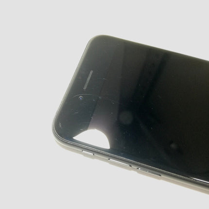 【ピックアップセール！】iPhone SE 第3世代 / 2022 / 64GB / ミッドナイト / au版SIMフリー / ランク:C / MMYC3J/A / A2782 【中古品管理番号:42257】
