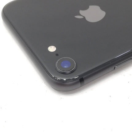 iPhone 8 / 2017 / 64GB / スペースグレイ / au版SIMロック解除品 / ランク:C / MQ782J/A / A1906 【中古品管理番号:42266】