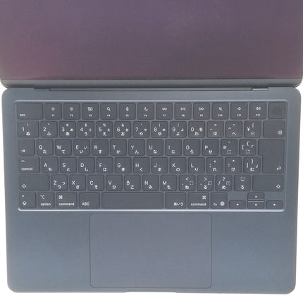 MacBook Air M4 / 13インチ / 2025 / 16GB / 256GB / ミッドナイト / ランク:B / MW123J/A / A3240 【中古品管理番号:42267】