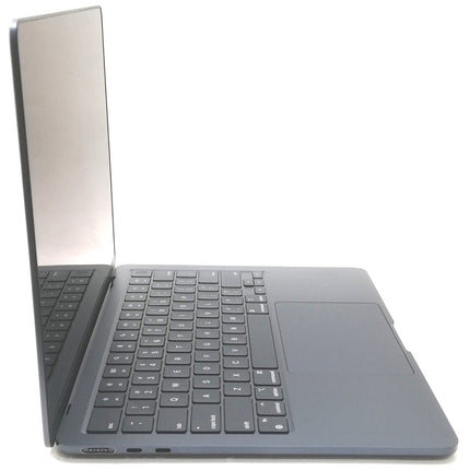 MacBook Air M2 / 13インチ / 2022 / 16GB / 512GB / ミッドナイト / ランク:C / MLY33J/A / A2681 【中古品管理番号:42300】