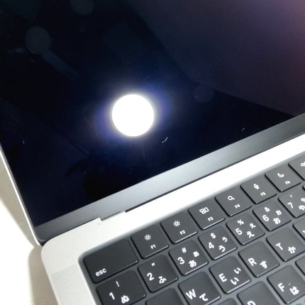 MacBook Pro M3 / 14インチ / Nov 2023 / 8GB / 512GB / シルバー / ランク:B / MR7J3J/A / 【中古品管理番号:42301】