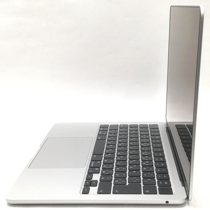 MacBook Air M2 / 13インチ / 2022 / 8GB / 512GB / シルバー / ランク:A / MLY03J/A / A2681 【中古品管理番号:42319】