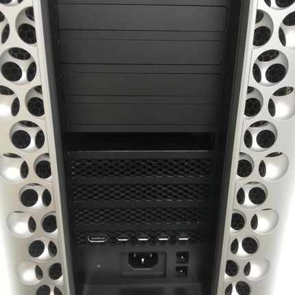 Mac Pro / 2019 / 96GB / 1TB / シルバー / ランク:C / Z0W3 / 【中古品管理番号:42337】