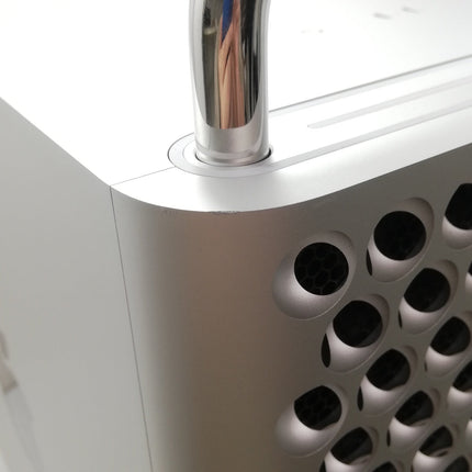 Mac Pro / 2019 / 96GB / 1TB / シルバー / ランク:C / Z0W3 / 【中古品管理番号:42338】