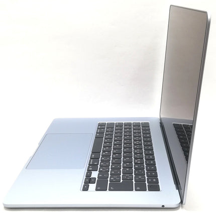 MacBook Air M4 / 15インチ / 2025 / 16GB / 256GB / スカイブルー / ランク:C / MC7A4J/A / A3241 【中古品管理番号:42342】