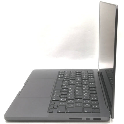 MacBook Pro M5 Pro / 14インチ / 2026 / 24GB / 1TB / スペースブラック / ランク:A / MGDR4J/A / 【中古品管理番号:42358】