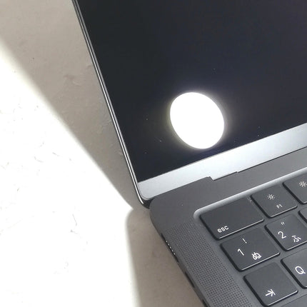 MacBook Pro M5 / 14インチ / 2025 / 16GB / 512GB / スペースブラック / ランク:A / MDE04J/A / 【中古品管理番号:42364】