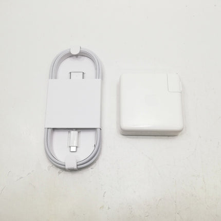 MacBook Pro M1 Pro / 14インチ / 2021 / 32GB / 512GB / スペースグレイ / ランク:C / MKGP3J/A / 【中古品管理番号:42418】