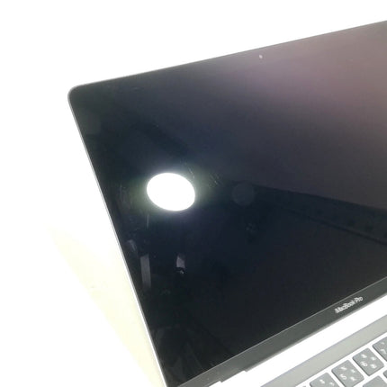 MacBook Pro M1 / 13インチ / 2020 / 8GB / 256GB / シルバー / ランク:C / MYDA2J/A / 【中古品管理番号:42419】