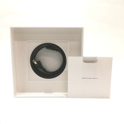 Mac mini M2 / 2023 / 8GB / 256GB / シルバー / ランク:B / MMFJ3J/A / 【中古品管理番号:42427】