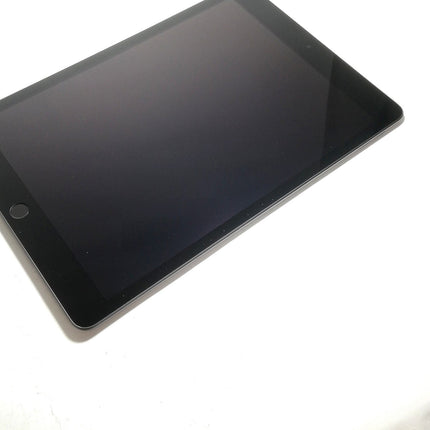 iPad 第9世代 Wi-Fi / 10.2インチ / 2021 / 64GB / スペースグレイ / ランク:D / MK2K3J/A / A2602 【中古品管理番号:42429】