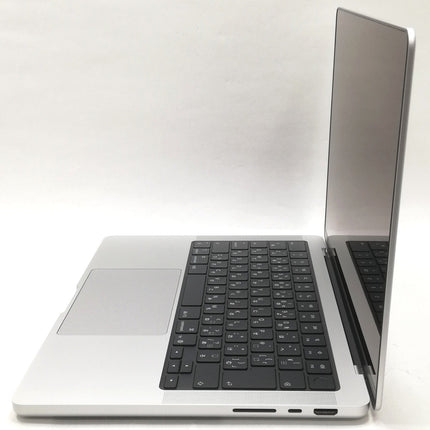 MacBook Pro M5 / 14インチ / 2025 / 16GB / 1TB / シルバー / ランク:A / MDE54J/A / 【中古品管理番号:42445】