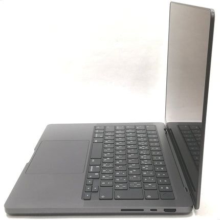 MacBook Pro M3 Pro / 14インチ / Nov 2023 / 36GB / 1TB / スペースブラック / ランク:C / MRX33J/A / 【中古品管理番号:42454】