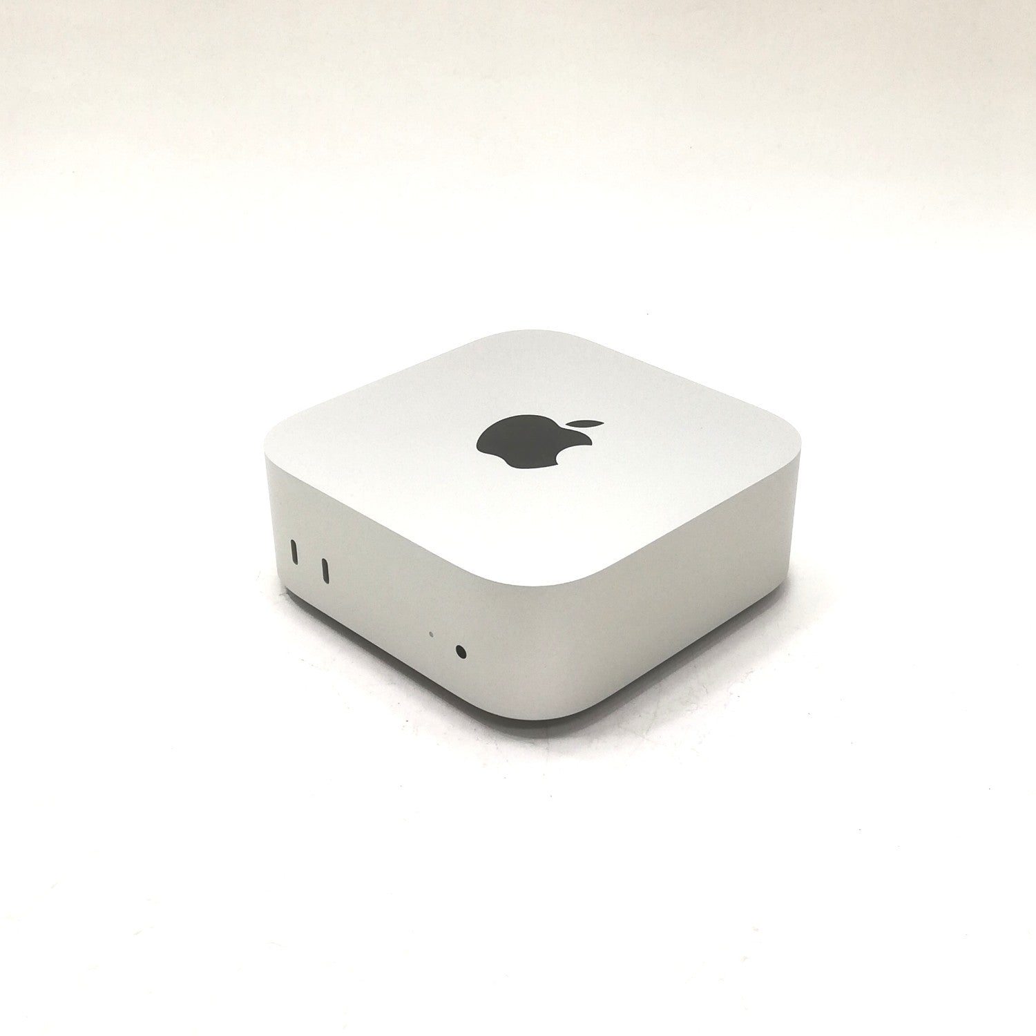 Mac mini M4 / 2024 / 16GB / 256GB / シルバー / ランク:A / MU9D3J/A / 【中古品管理番号:42506】