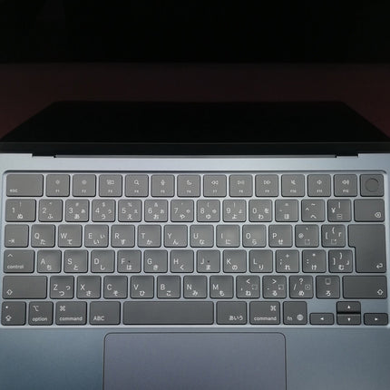 MacBook Air M4 / 13インチ / 2025 / 24GB / 512GB / ミッドナイト / ランク:B / MC6C4J/A / A3240 【中古品管理番号:42547】