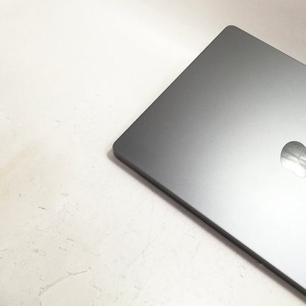 MacBook Pro M1 Pro / 14インチ / 2021 / 32GB / 1TB / スペースグレイ / ランク:C / MKGQ3J/A / 【中古品管理番号:42561】