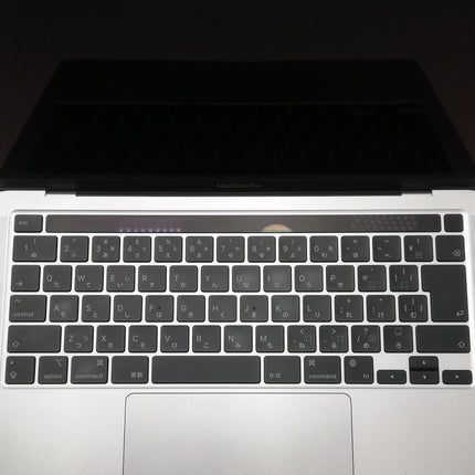 MacBook Pro M2 / 13インチ / 2022 / 24GB / 512GB / シルバー / ランク:C / MNEP3J/A / 【中古品管理番号:42585】