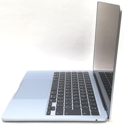 MacBook Air M4 / 13インチ / 2025 / 16GB / 512GB / スカイブルー / ランク:A / MC6U4J/A / A3240 【中古品管理番号:42616】