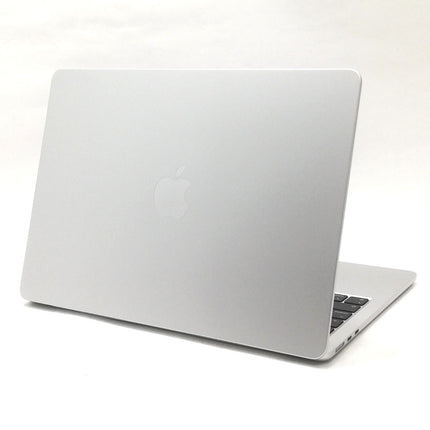 MacBook Air M4 / 13インチ / 2025 / 16GB / 256GB / シルバー / ランク:A / MW0W3J/A / A3240 【中古品管理番号:42623】