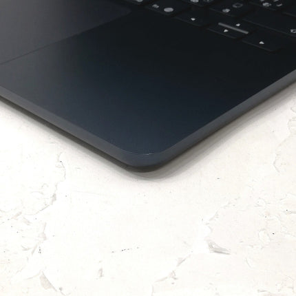 MacBook Air M4 / 13インチ / 2025 / 24GB / 512GB / ミッドナイト / ランク:C / MC6C4J/A / A3240 【中古品管理番号:42633】