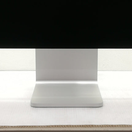 Studio Display Nano-textureガラス - 傾きと高さを調整できるスタンド / 27インチ / 2026 / シルバー / ランク:A / MFF04J/A / 【中古品管理番号:42641】