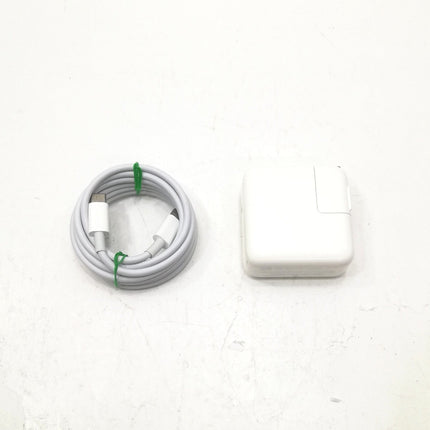 MacBook Air M1 / 13インチ / 2020 / 8GB / 256GB / スペースグレイ / ランク:C / MGN63J/A / A2337 【中古品管理番号:42647】