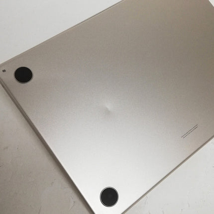 MacBook Air M2 / 13インチ / 2022 / 8GB / 256GB / スターライト / ランク:C / MLY13J/A / A2681 【中古品管理番号:42650】