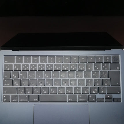 MacBook Air M2 / 13インチ / 2022 / 8GB / 256GB / ミッドナイト / ランク:B / MLY33J/A / A2681 【中古品管理番号:42665】