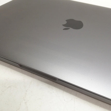 MacBook Pro M1 / 13インチ / 2020 / 16GB / 256GB / スペースグレイ / ランク:C / MYD82J/A / 【中古品管理番号:42673】