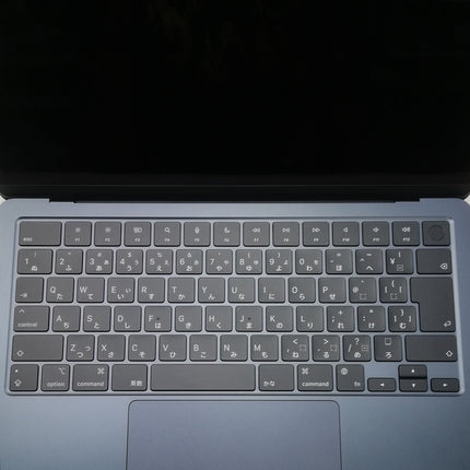 MacBook Air M2 / 13インチ / 2022 / 8GB / 256GB / ミッドナイト / ランク:B / MLY33J/A / A2681 【中古品管理番号:42678】