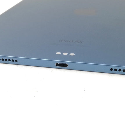 iPad Air 第5世代 M1 Wi-Fi / 10.9インチ / 2022 / 256GB / ブルー / ランク:C / MM9N3J/A / A2588 【中古品管理番号:42694】