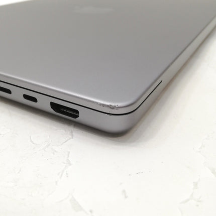 MacBook Pro M1 Pro / 14インチ / 2021 / 16GB / 1TB / スペースグレイ / ランク:C / MKGP3J/A / 【中古品管理番号:42717】