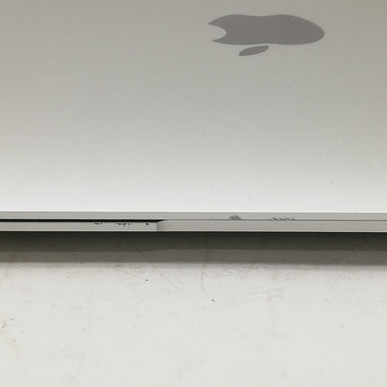 MacBook Air M1 / 13インチ / 2020 / 16GB / 512GB / シルバー / ランク:B / MGNA3J/A / A2337 【中古品管理番号:42753】