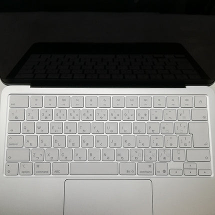 MacBook Neo A18 Pro / 13インチ / 2026 / 8GB / 256GB / シルバー / ランク:D / MHFA4J/A / A3404 【中古品管理番号:42757】