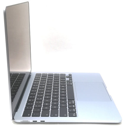 MacBook Air M5 / 13インチ / 2026 / 16GB / 512GB / スカイブルー / ランク:A / MDHH4J/A / A3449 【中古品管理番号:42762】