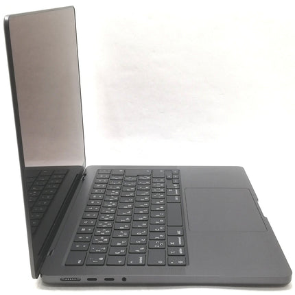 MacBook Pro M5 / 14インチ / 2025 / 16GB / 512GB / スペースブラック / ランク:B / MDE04J/A / A3434 【中古品管理番号:42777】
