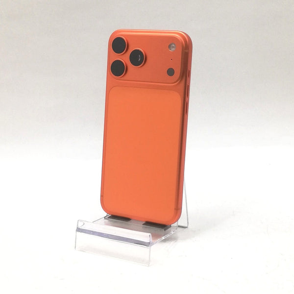 iPhone 17 Pro Max / 2025 / 512GB / コズミックオレンジ / 国内版SIMフリー / ランク:B / MFYD4J/A / A3525 【中古品管理番号:42801】
