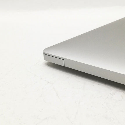 MacBook Air M1 / 13インチ / 2020 / 8GB / 256GB / シルバー / ランク:C / MGN93J/A / A2337 【中古品管理番号:42809】