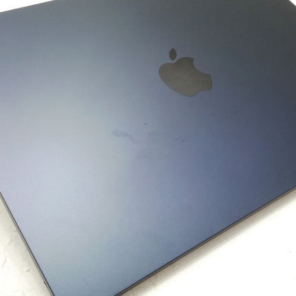 MacBook Air M5 / 13インチ / 2026 / 16GB / 512GB / ミッドナイト / ランク:B / MDHE4J/A / A3449 【中古品管理番号:42811】