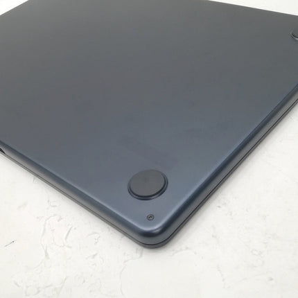 MacBook Air M2 / 13インチ / 2022 / 24GB / 2TB / ミッドナイト / ランク:C / MLY43J/A / A2681 【中古品管理番号:42815】