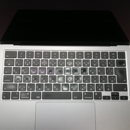 MacBook Air M2 / 13インチ / 2022 / 8GB / 256GB / スペースグレイ / ランク:B / MLXW3J/A / A2681 【中古品管理番号:42816】