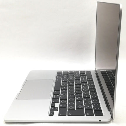 MacBook Air M2 / 13インチ / 2022 / 8GB / 256GB / シルバー / ランク:C / MLXY3J/A / A2681 【中古品管理番号:42819】