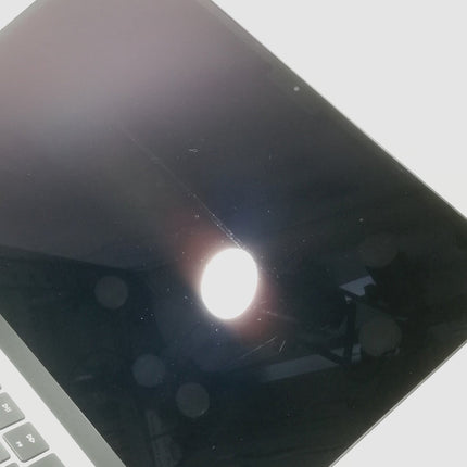 MacBook Air M2 / 13インチ / 2022 / 8GB / 256GB / シルバー / ランク:C / MLXY3J/A / A2681 【中古品管理番号:42819】