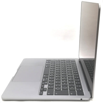 MacBook Air M2 / 13インチ / 2022 / 16GB / 512GB / スペースグレイ / ランク:B / MLXW3J/A / A2681 【中古品管理番号:42828】