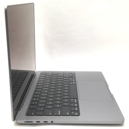 MacBook Pro M1 Pro / 14インチ / 2021 / 32GB / 512GB / スペースグレイ / ランク:B / MKGP3J/A / A2442 【中古品管理番号:42850】