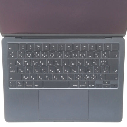 MacBook Air M4 / 13インチ / 2025 / 16GB / 256GB / ミッドナイト / ランク:C / MW123J/A / A3240 【中古品管理番号:42857】