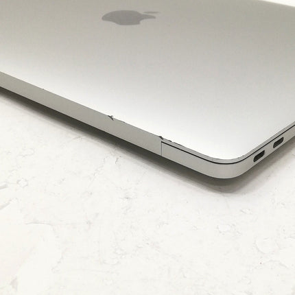 MacBook Air M1 / 13インチ / 2020 / 16GB / 256GB / シルバー / ランク:B / MGN93J/A / A2337 【中古品管理番号:42862】