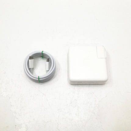 MacBook Pro M1 / 13インチ / 2020 / 8GB / 256GB / スペースグレイ / ランク:C / MYD82J/A / A2338 【中古品管理番号:42885】