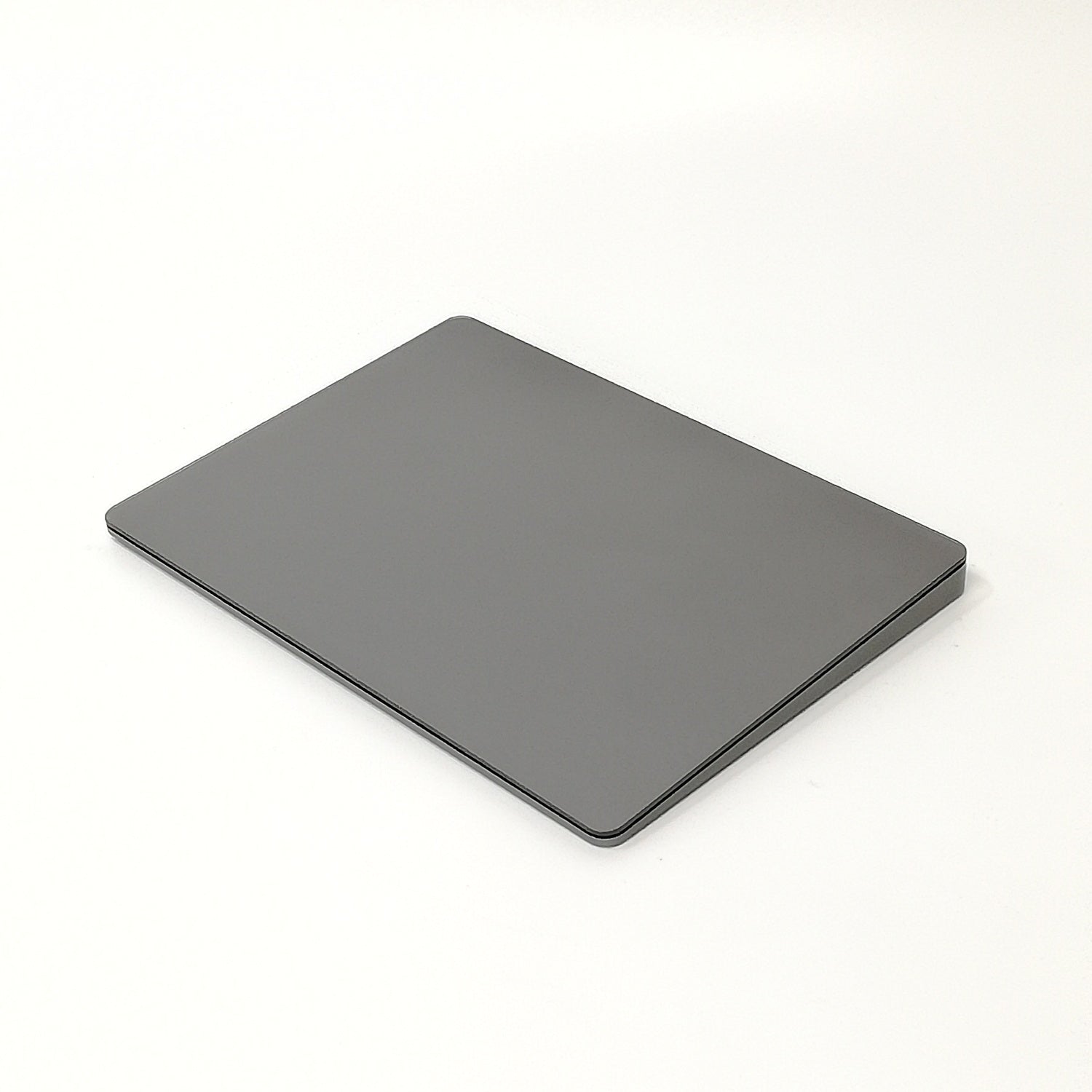 中古品】 Magic Trackpad - ブラック（Multi-Touch対応） [管理番号:A0494]｜Mac専門店  秋葉館【中古Mac】【中古iPad】【中古iPhone】販売中！