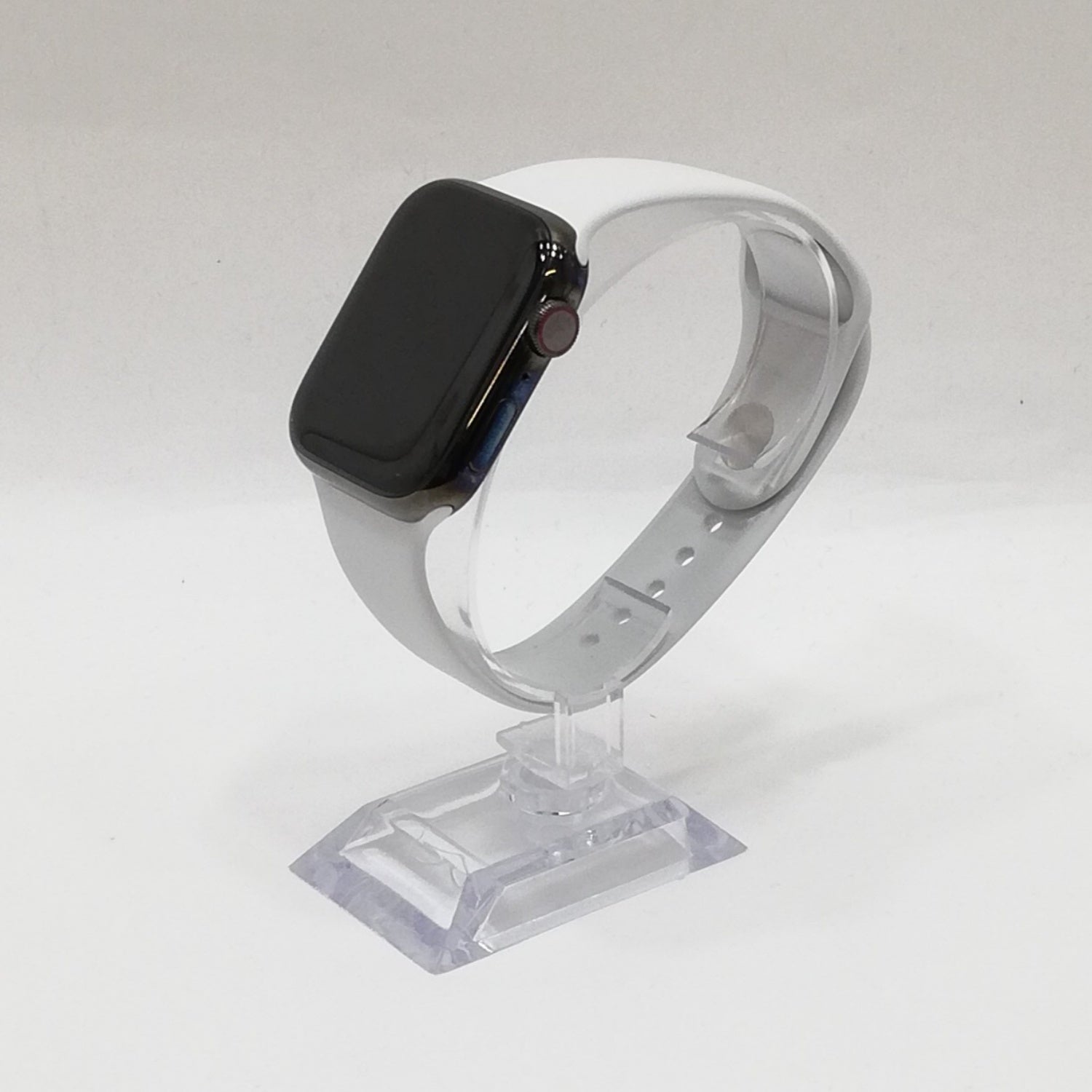 【中古品】 Apple Watch Series 8 / 45mm / GPS+Cellularモデル / MNNP3J/A / A2775 / グラファイトステンレススチールケースとホワイトスポーツバンド 【中古品管理番号:A0617】